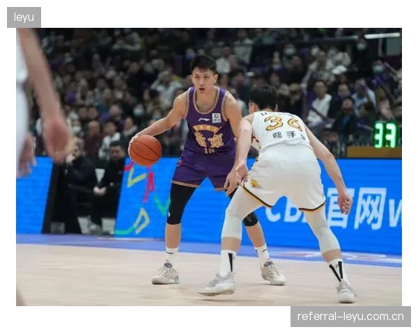 北控男篮管理层休赛期迎来剧变，刘家成丰富的运作经验或将改变球队引援策略。
